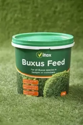 Buxus Feed 5kg Tub (1) Vitax Buxus Feed 5Kg Tub – Specialist Fertiliser for Healthy Buxus Hedges & Shrubs