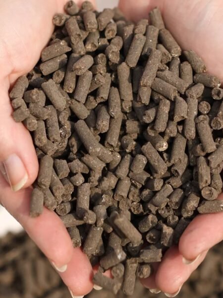 Pelleted Chicken Manure Fertiliser 20Kg (5) 6X Pelleted Chicken Manure Fertiliser 7Kg – Organic, Natural Soil & Plant Feed