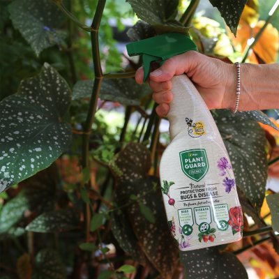 Plant Guard Organic 750ml (3) Plant Guard Organic 750ml Spray – Natural Ready-to-Use Protection for Plants, Safe for Pets & Wildlife