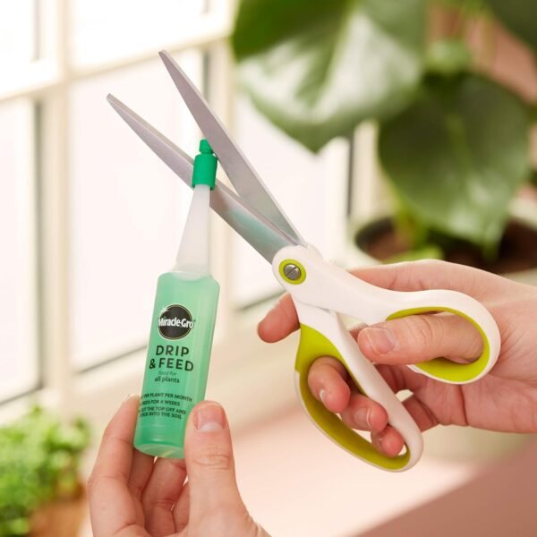 81-2TCKVHbL._AC_SL1500_ Miracle-Gro Drip & Feed All Purpose – Pack of 3 Liquid Plant Feeders for 1 Month’s Nourishment